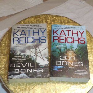 Books - (set/2)  " Devil Bones "  & " 206 Bones "